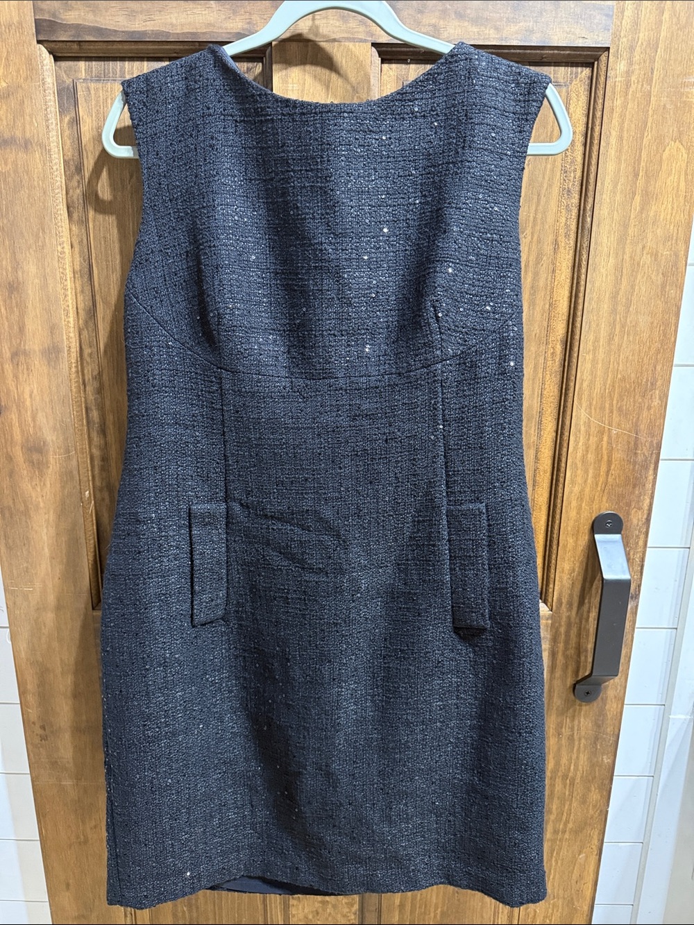 Anne Klein Black Textured Sleeveless Sheath Dress